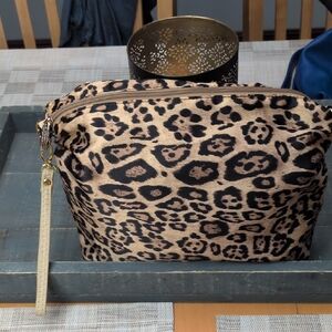 Urban Originals Black and Cream Bag